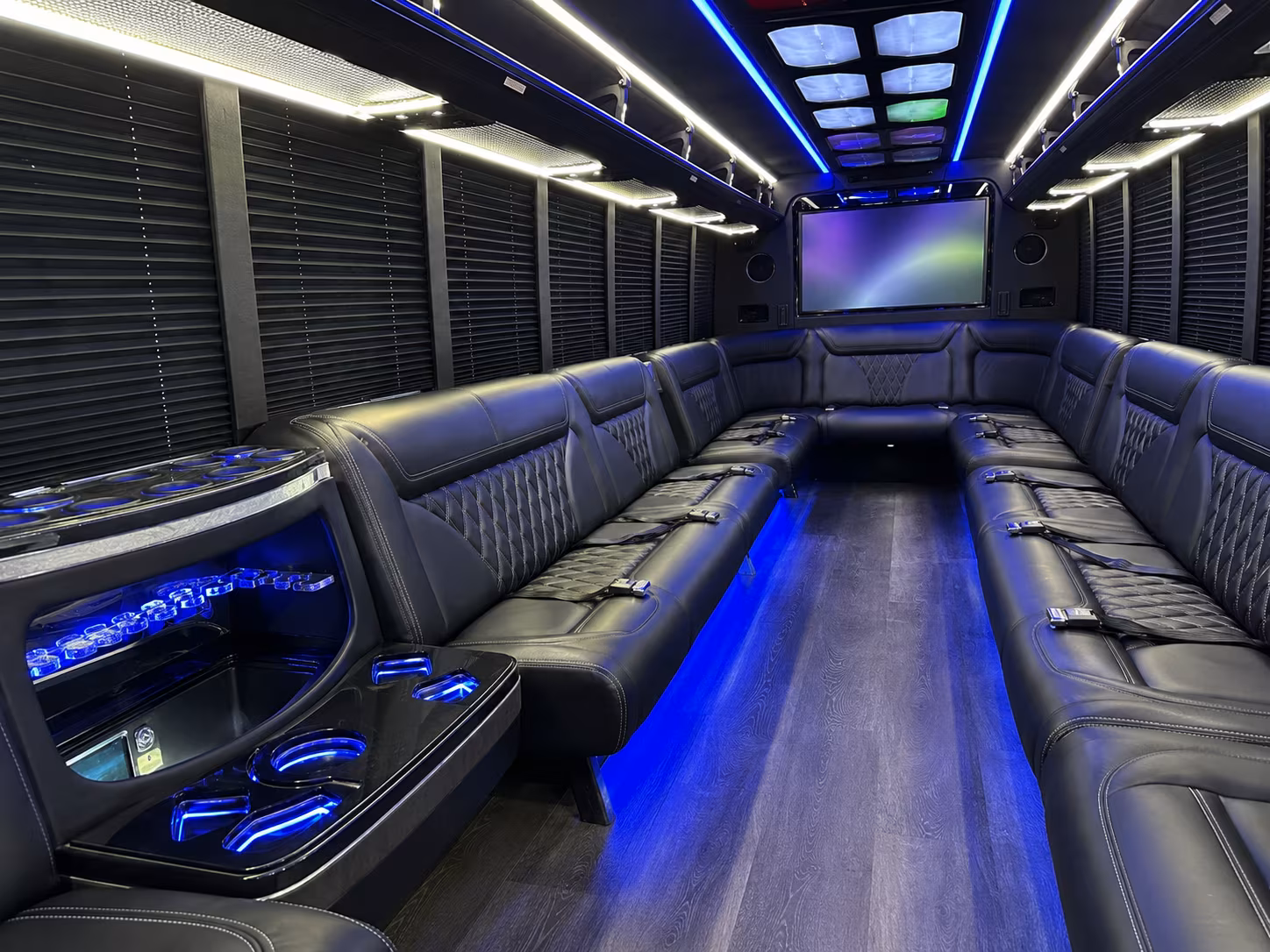 Cincinnati Wedding Transportation party bus exterior